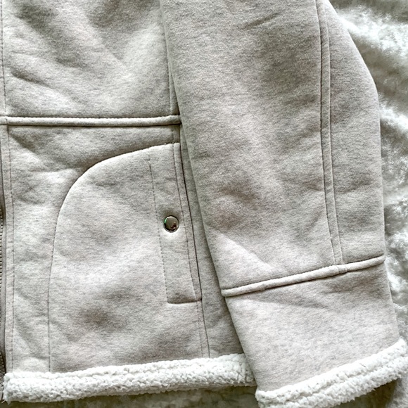 Weatherproof Sweatshirt Material Hoodie Jacket lined with Faux Sherpa Wool. - Picture 2 of 5